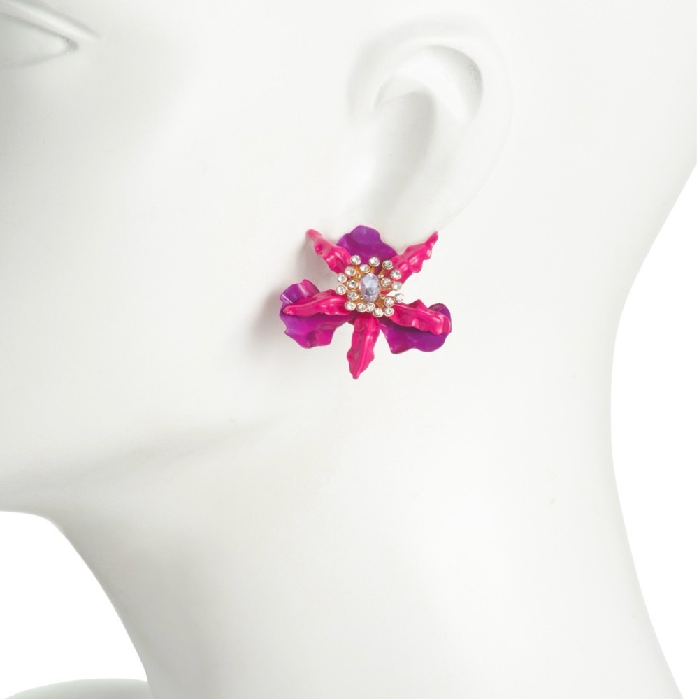 🩶BETSEY JOHNSON GOLD PLATED ORCHID EARRINGS - NWT🩶